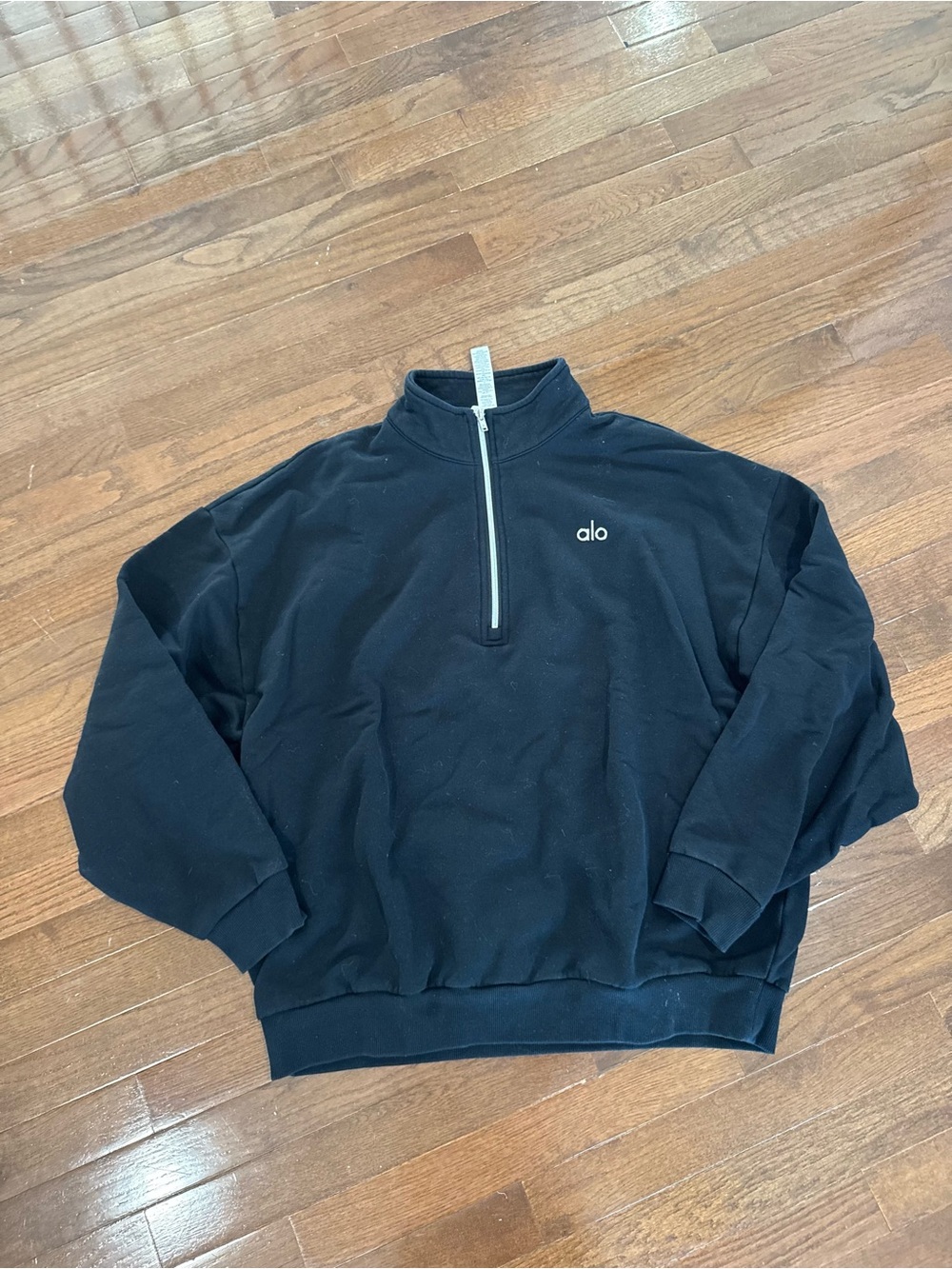 ALO Yoga Womens Black Accolade Quarter Zip Sweatshirt